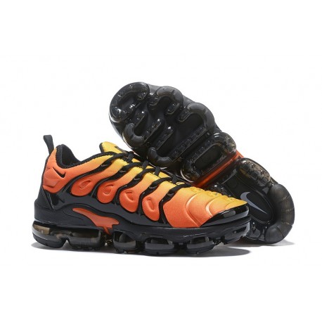 Nike Air VaporMax Plus Hombre Naranja Negro