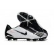 Bota de Fútbol Nike Phantom Venom Elite FG -Negro Blanco Rojo