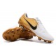 Bota de Fútbol Nike Phantom Venom Elite FG -Oro Blanco Negro