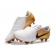 Bota de Fútbol Nike Phantom Venom Elite FG -Oro Blanco Negro